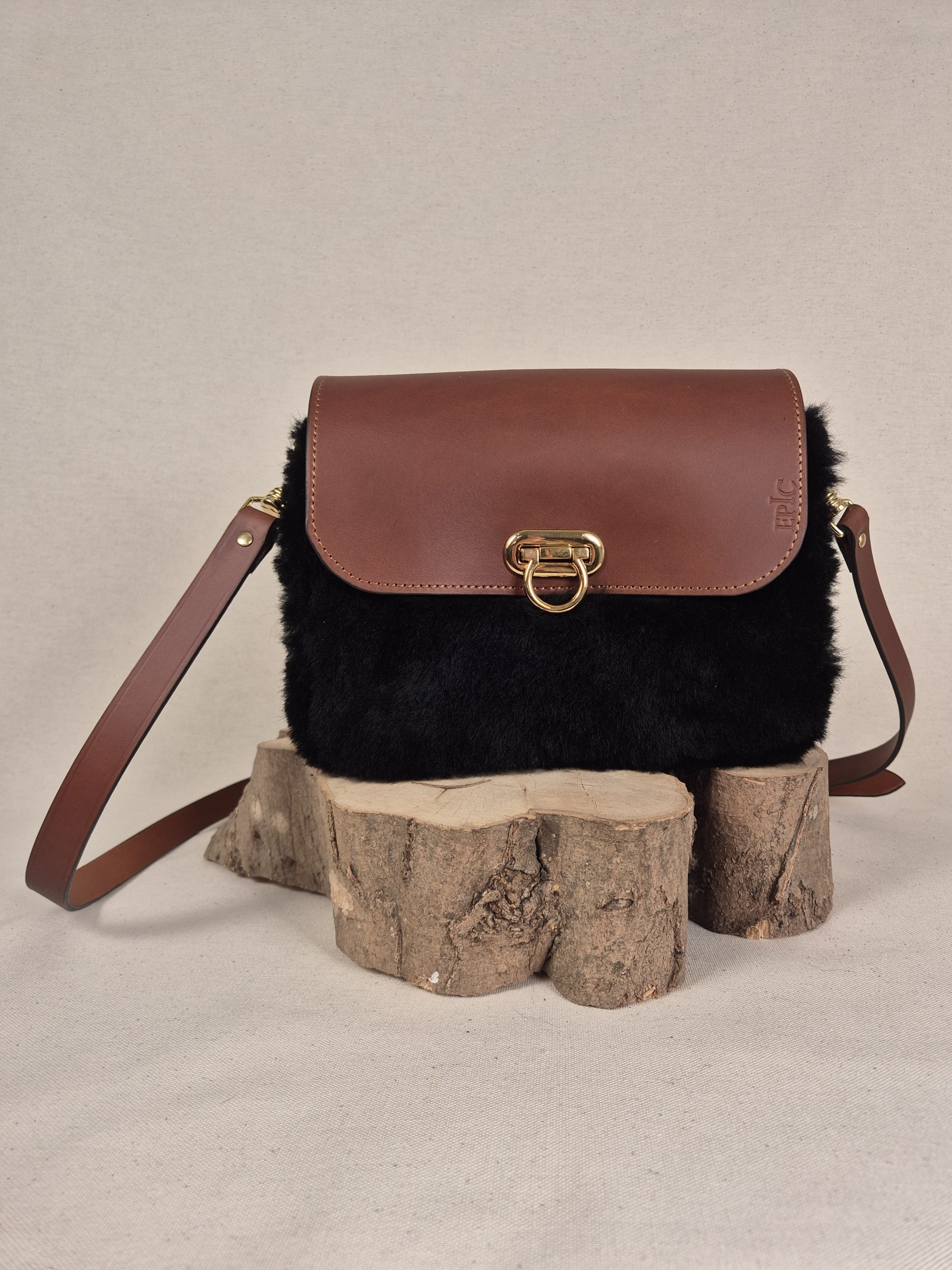 tillon hivernal marron-noir 1 sac tillon hivernal cuir lainé noir cuir marron